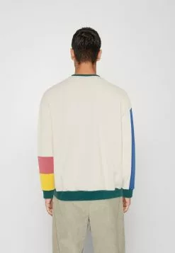 Kaotiko Crew 80´S San Francisco Unisex - Sweater - Ivory -Kaotiko Winkel 0c094c9e267a438bacbd0e466c48a07c