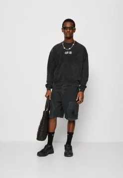 Kaotiko Crew Washed Heron Japan Unisex - Sweater - Black -Kaotiko Winkel 1b9a36baf63144b3a57dd31410036a17