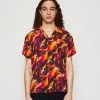 Kaotiko Shirt Marble Unisex - Overhemd - Orange 1 Kaotiko Shirt Marble Unisex - Overhemd - Orange -Kaotiko Winkel 2bf7cf45004d45029b6cc5a4d9d391ac