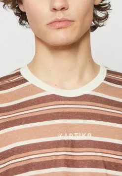 Kaotiko Luka Stripes Unisex - T-Shirt Print - Brown -Kaotiko Winkel 2fc858b481fe44bbb9b31c47a3ff6995