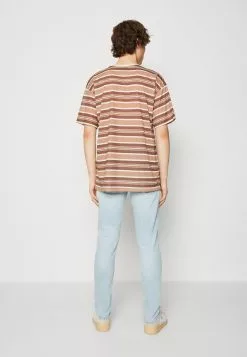 Kaotiko Luka Stripes Unisex - T-Shirt Print - Brown -Kaotiko Winkel 36a29cccb822444684aa392601dcfb3b