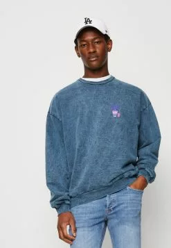 Kaotiko Crew Washed Make Life Epic Unisex - Sweater - Navy -Kaotiko Winkel 3bab506d519c42b69f00b02079760a48