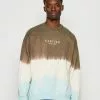 Kaotiko Crew Tie Dye Boone Unisex - Sweater - Brown/Sky -Kaotiko Winkel 4027c18bfb7a4f0b8b206cb1e7873820