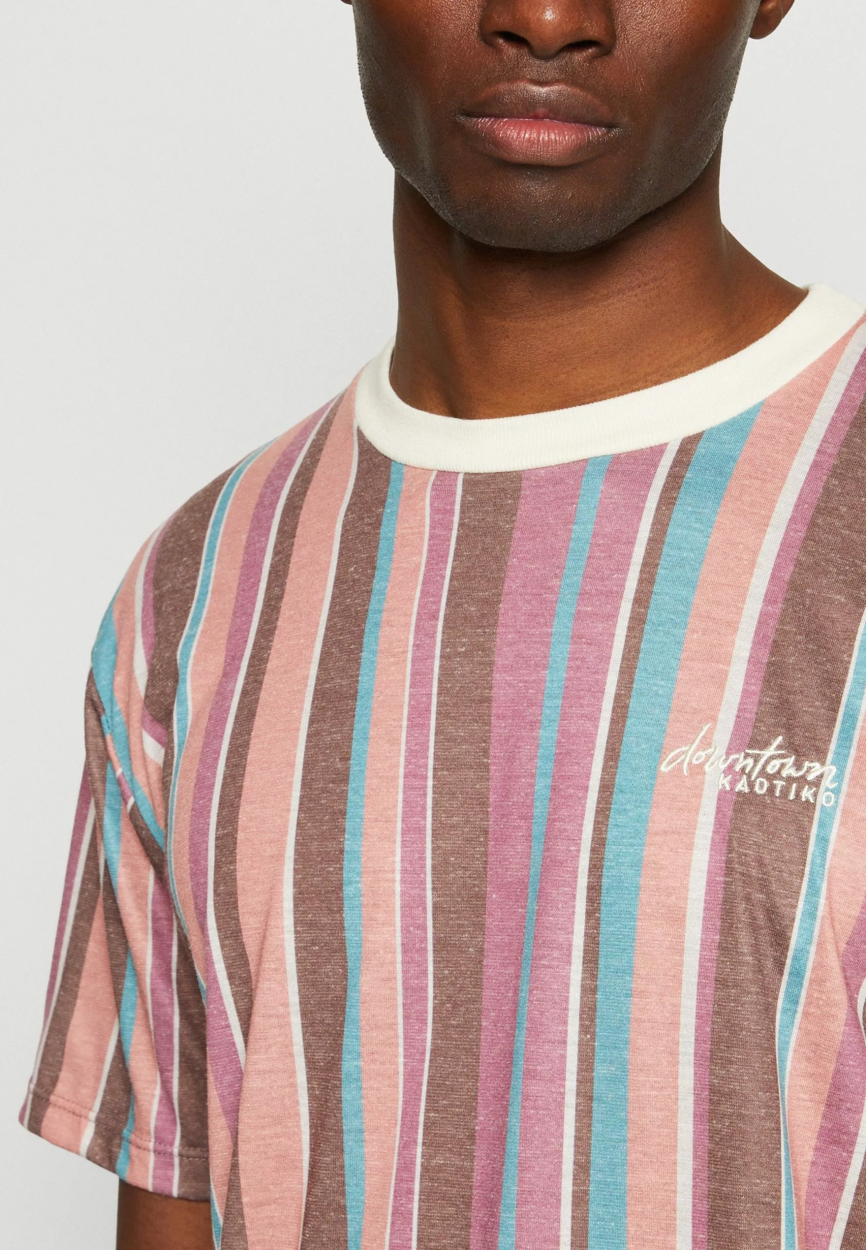 Kaotiko Luken Stripes Unisex - T-Shirt Print - Brown 8 Kaotiko Luken Stripes Unisex - T-Shirt Print - Brown - Afbeelding 6