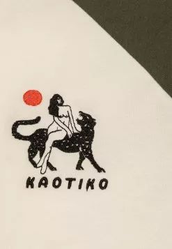 Kaotiko Rang Woman Tiger Unisex - T-Shirt Print - Ivory/Army -Kaotiko Winkel 5f1005efc5144dd596f35abfd7a8fd2b