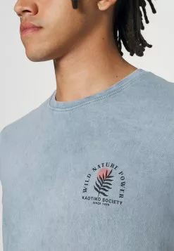 Kaotiko Washed Native Power Unisex - T-Shirt Print - Acero -Kaotiko Winkel 71af397853e144399a21df45d1488947