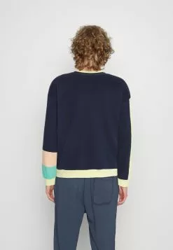 Kaotiko Crew 80´S San Francisco Unisex - Sweater - Navy -Kaotiko Winkel 738d8f9e4d6041f6995885a963f65e9c