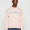 Kaotiko Crew San Diego College Unisex - Sweater - Pink -Kaotiko Winkel 78db58c3381c45df84dda811e81f0a8d