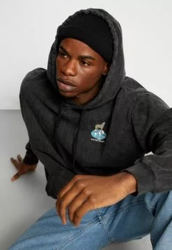 Kaotiko Howling Wolves Unisex - Hoodie - Black -Kaotiko Winkel 7cc5879c88824e658e5b5dd33ae4a68a