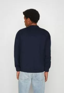 Kaotiko Crew Lighthouse Unisex - Sweater - Navy -Kaotiko Winkel 7fdf891ea81648f6b7d69c19cc4554be