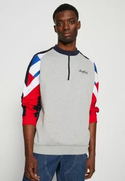 Kaotiko Crew Keoni Unisex - Sweater - Grey/Royal/Red 11 Kaotiko Crew Keoni Unisex - Sweater - Grey/Royal/Red -Kaotiko Winkel 8a09da18dd464cd7b647c39c16fe4580