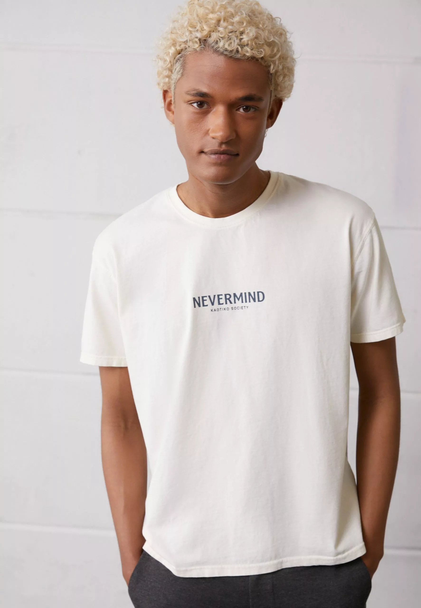 Kaotiko Nevermind Unisex - T-Shirt Print - Ivory 3 Kaotiko Nevermind Unisex - T-Shirt Print - Ivory