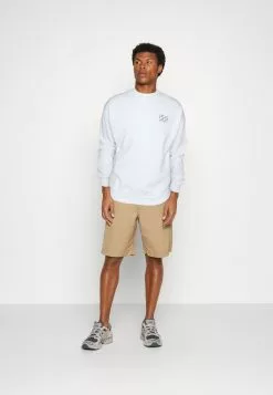 Kaotiko Crew Los Angeles Unisex - Sweater - White -Kaotiko Winkel a08e4fe9a6f14d0186d406eeaf4e8d5c