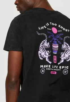 Kaotiko Washed Make Life Epic Unisex - T-Shirt Print - Regaliz -Kaotiko Winkel a4be704d03944cf78c4b0b8fecf8b597