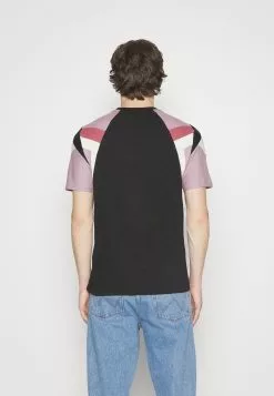 Kaotiko Joss Unisex - T-Shirt Print - Black/Malva/Burgundy 9 Kaotiko Joss Unisex - T-Shirt Print - Black/Malva/Burgundy -Kaotiko Winkel ae96ceb1c73647bea3ad93393e1c4169