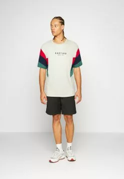 Kaotiko Winkel -Kaotiko Winkel b4272fbfd29546009278905541591b0c