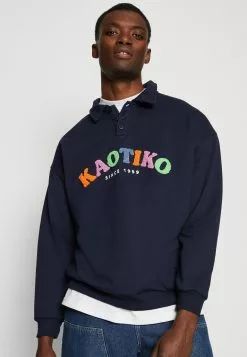 Kaotiko Crew Darel Unisex - Sweater - Navy 11 Kaotiko Crew Darel Unisex - Sweater - Navy -Kaotiko Winkel bdf8be1fe9664858abcd6e709277c3f7