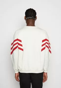 Crew Clint Kfc By Kaotiko - Sweater - Ivory/Rubi 10 Crew Clint Kfc By Kaotiko - Sweater - Ivory/Rubi -Kaotiko Winkel d954aa77c1974b2fa64c904b4ee71699