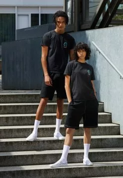 Kaotiko Washed Leopard - T-Shirt Print - Black -Kaotiko Winkel eed46eeb4a8941b383bb6c561e93a8a3