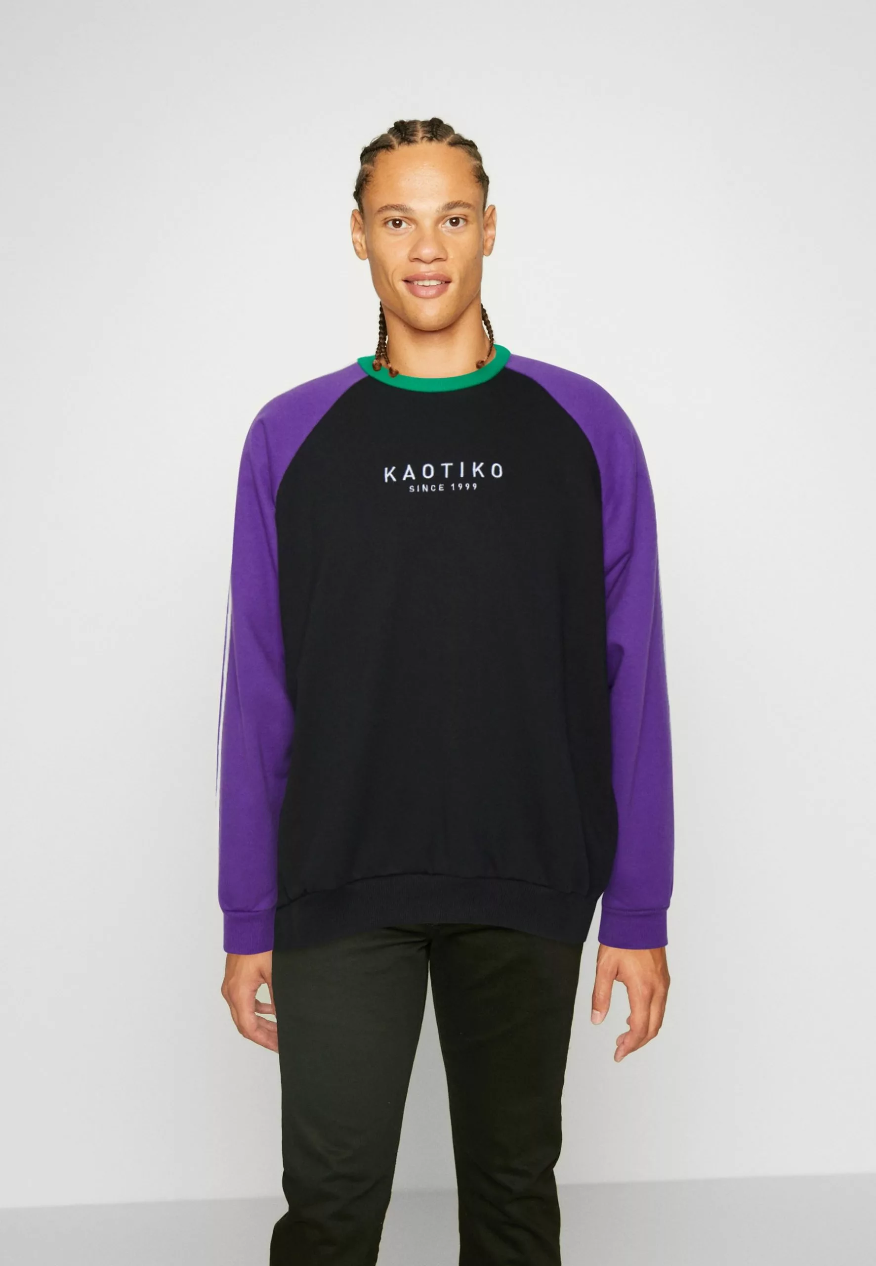 Kaotiko Crew Rang Barin Unisex - Sweater Met Rits - Black/Purple 3 Kaotiko Crew Rang Barin Unisex - Sweater Met Rits - Black/Purple
